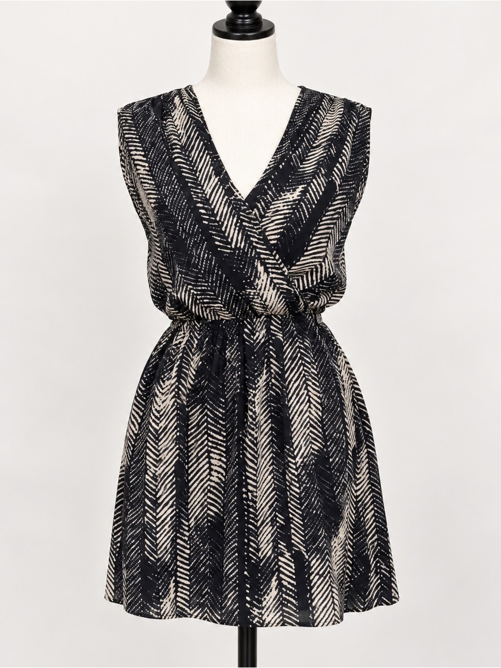 Urban Outfitters Pinkyotto boho chic bohemian style dress XS/S